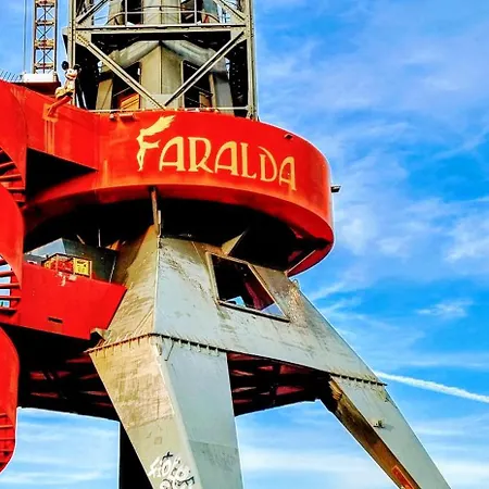 מלון Faralda Crane