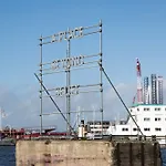 Faralda Crane 5* Amsterdam