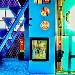 Faralda Crane אמסטרדם