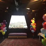 Faralda Crane מלון 5*