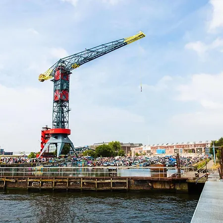 Crane Faralda Ámsterdam