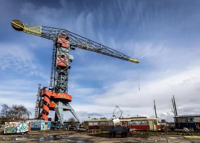 Faralda Crane מלון אמסטרדם