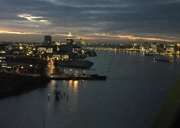 מלון Faralda Crane