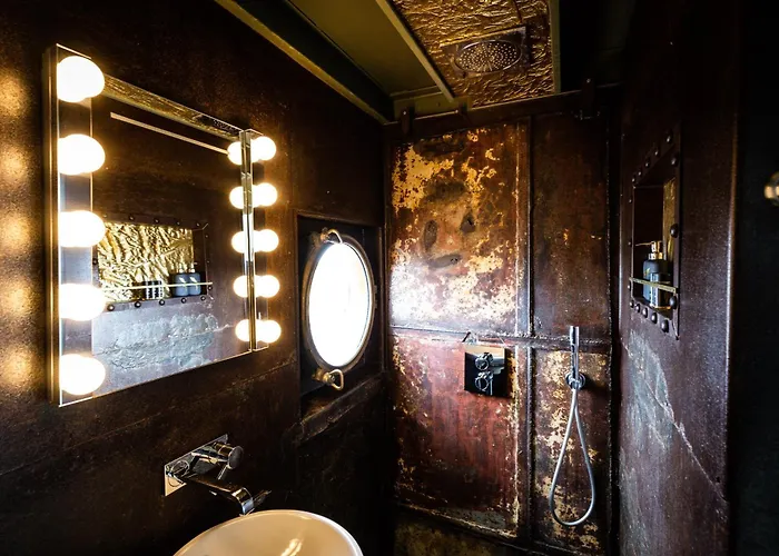 Faralda Crane Hotel 5*