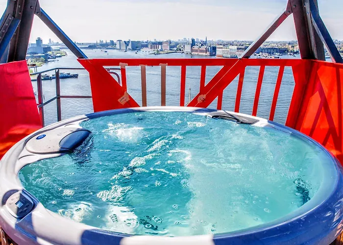 מלון Faralda Crane 5*