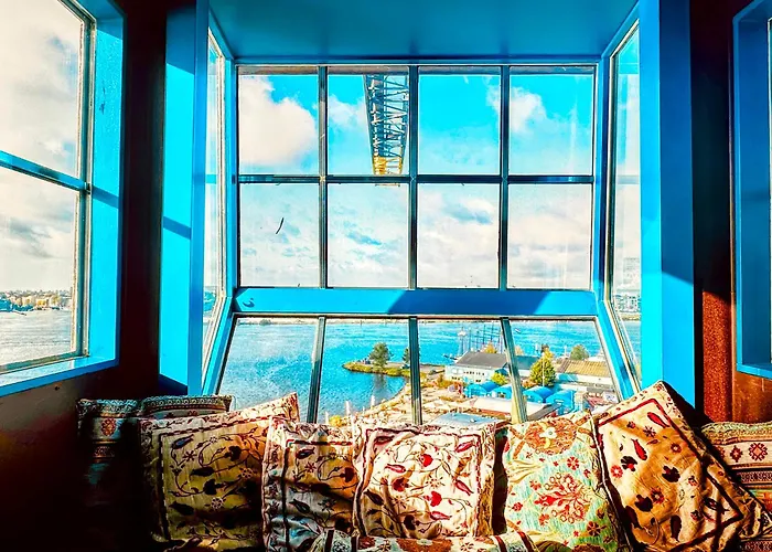 Faralda Crane מלון 5*