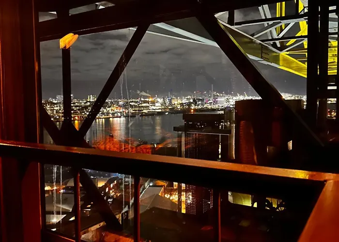 Faralda Crane מלון 5*