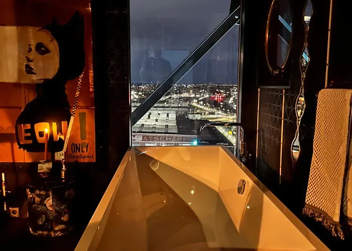 מלון Faralda Crane 5*