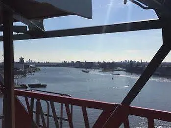 מלון Faralda Crane 5*