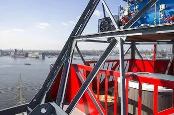 Faralda Crane 5* אמסטרדם