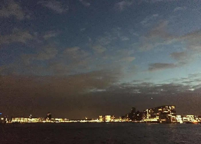 Faralda Crane מלון