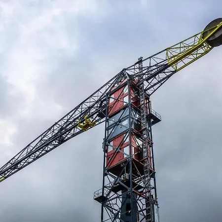 كرين فيرالدا فندق