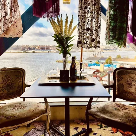 فندق كرين فيرالدا 5*