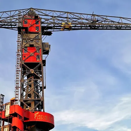 Crane Faralda Otel