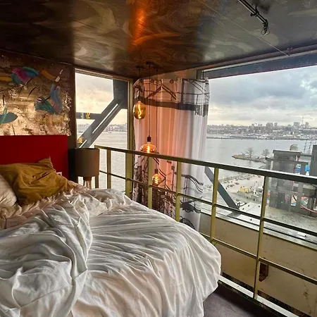 فندق كرين فيرالدا