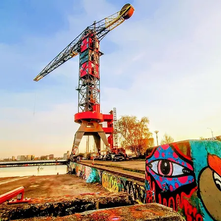 Faralda Crane Hotel Amsterdam