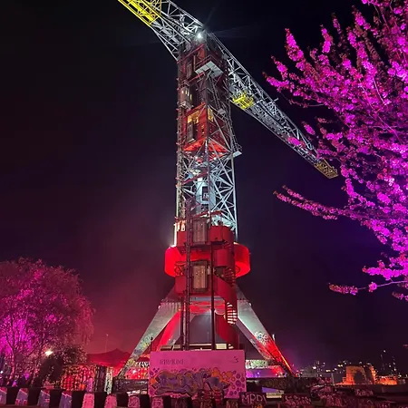 Faralda Crane Hotel