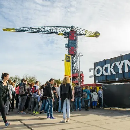 Faralda Crane 5* Amsterdam